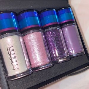 Mac Cosmetics pigments